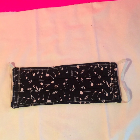 9 Inch Wire Masks - Picture 8 of 13